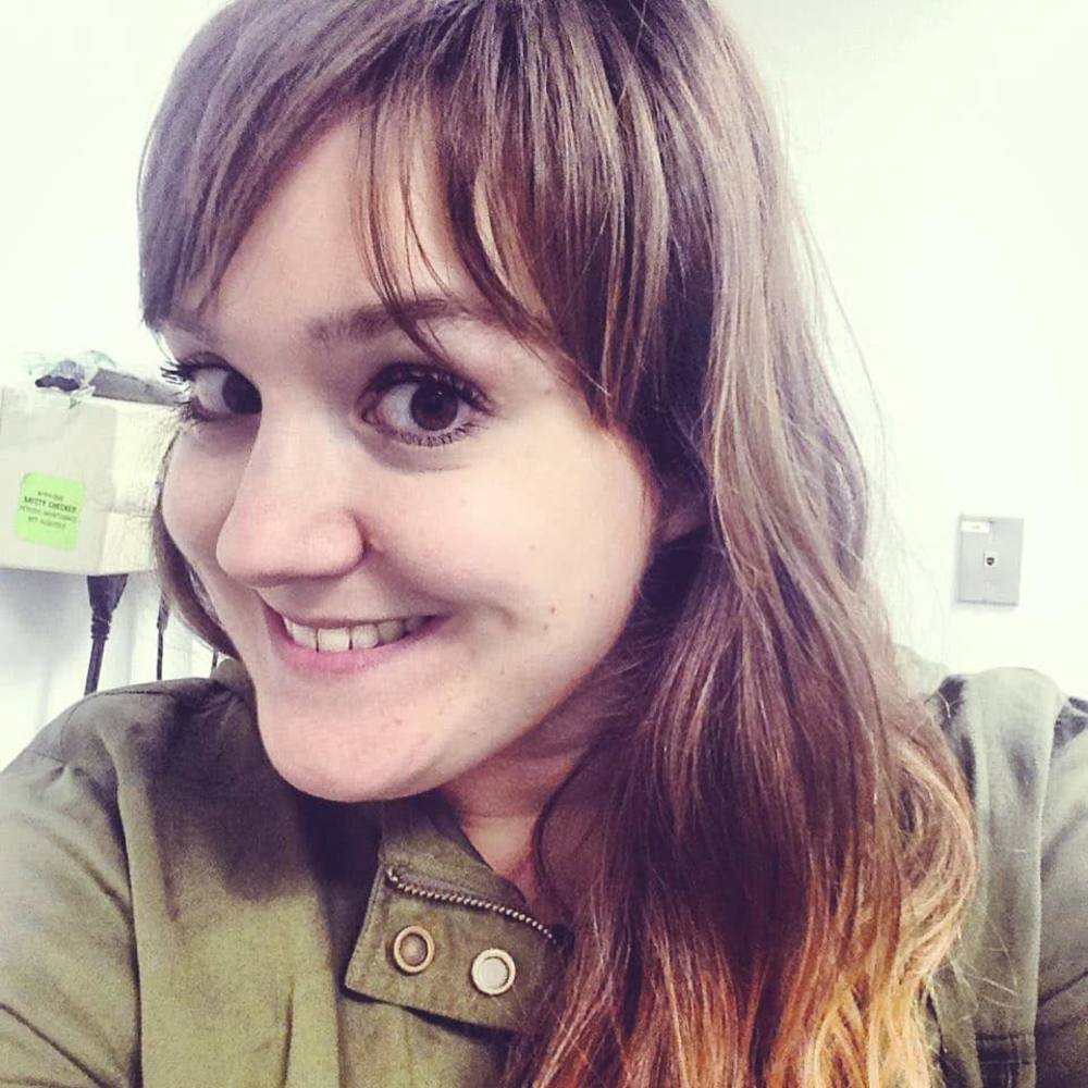 Meet your Posher, Jennifer